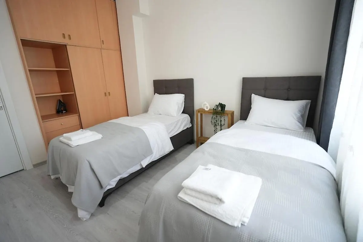 50 Steps To Tram,Central And Stylish Estambul Apartamento